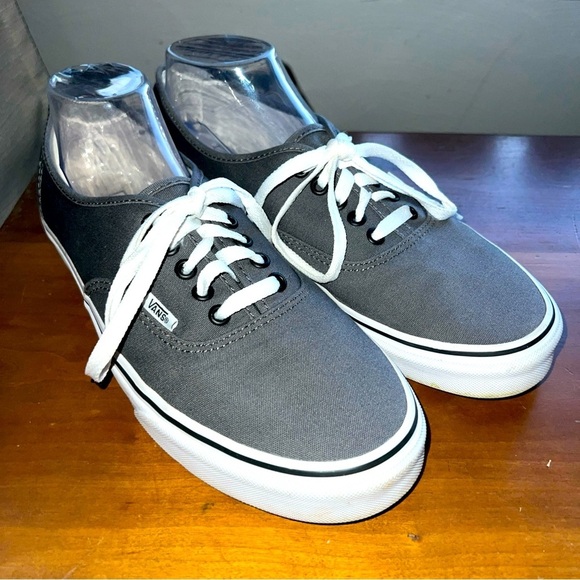Vans Shoes Mens 10 Dark Gray Skate Lace Up Canvas Flat Bottom Comfort Low Top - Picture 1 of 11